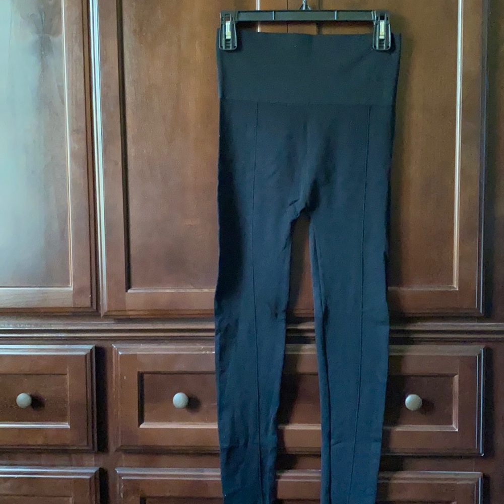 Prime Cut Small Black Leggings
